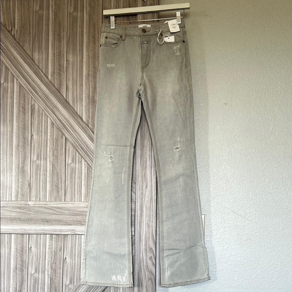 Closed Women's Light Gray Flare Jeans
